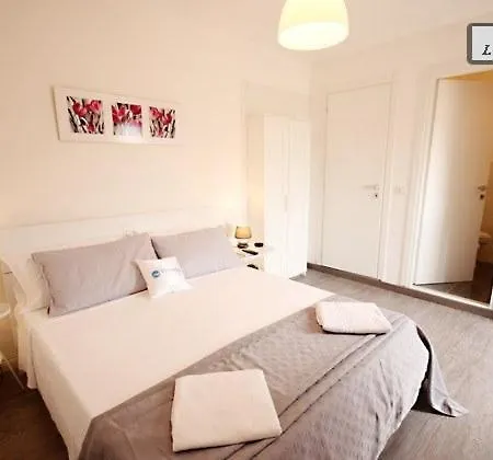 Lost In Bed and breakfast